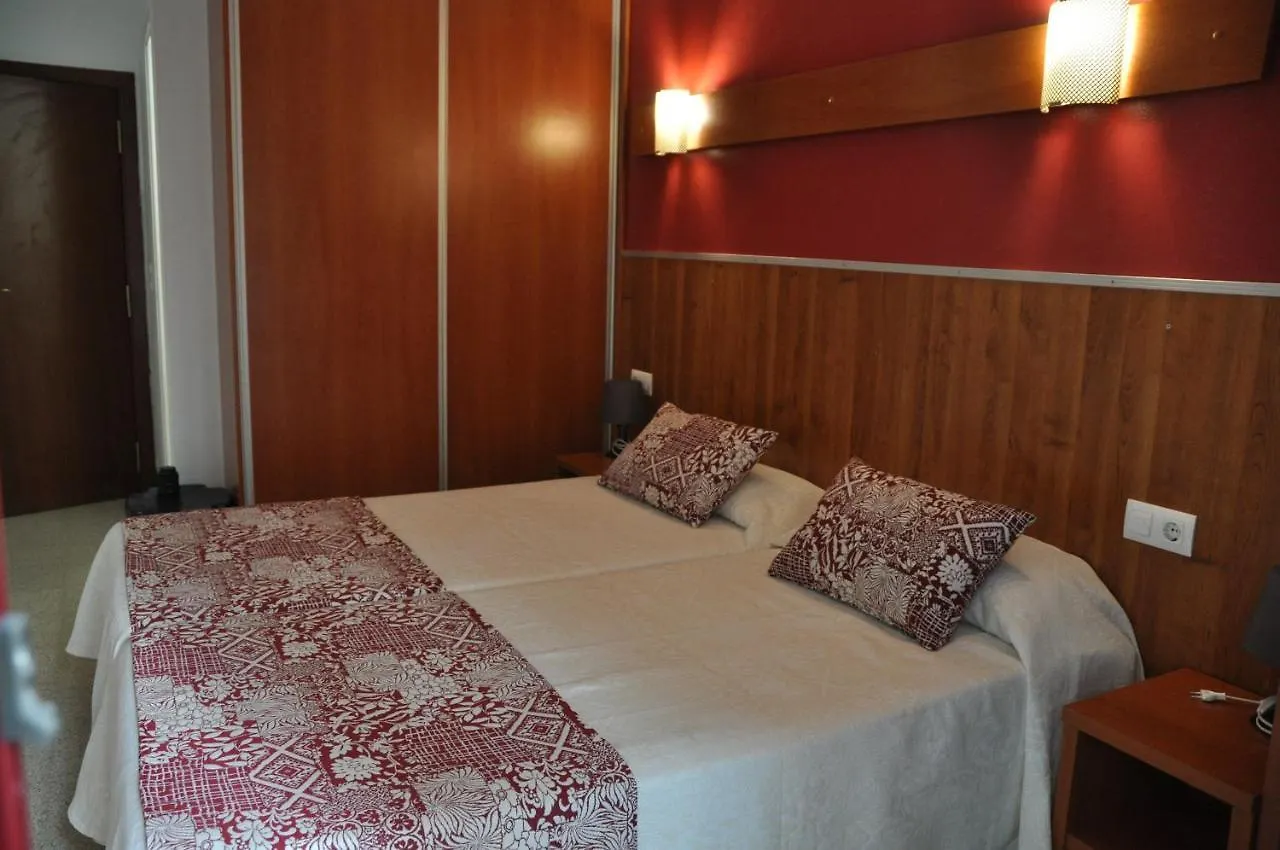 Hostal - Pension El Amigo Lloret de Mar Guest house