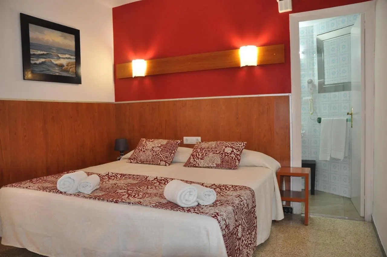 Guest house Hostal - Pension El Amigo Lloret de Mar