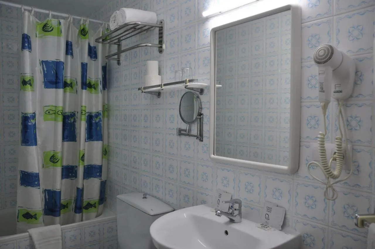 Hostal - Pension El Amigo Lloret de Mar Guest house