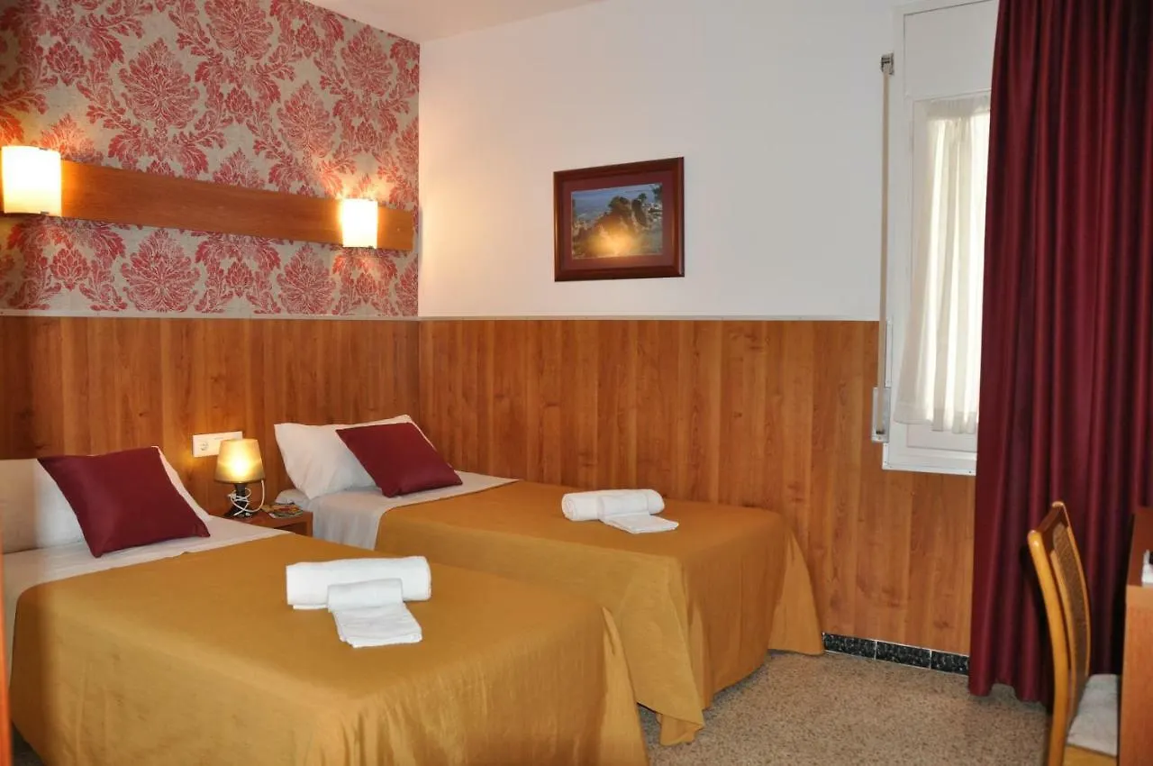 Guest house Hostal - Pension El Amigo Lloret de Mar Spain