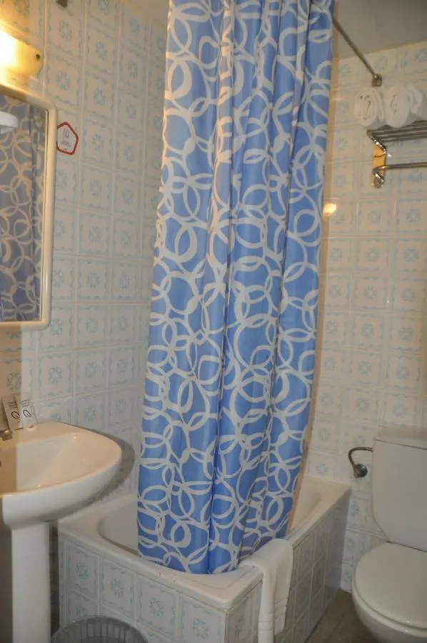 Hostal - Pension El Amigo Lloret de Mar Guest house